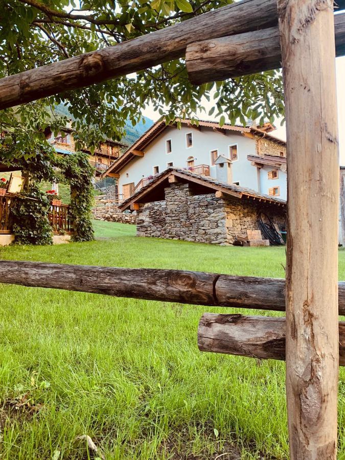 Appartement Lo Peyo - Le Four Des Alpes à Rhemes-Saint-Georges Extérieur photo